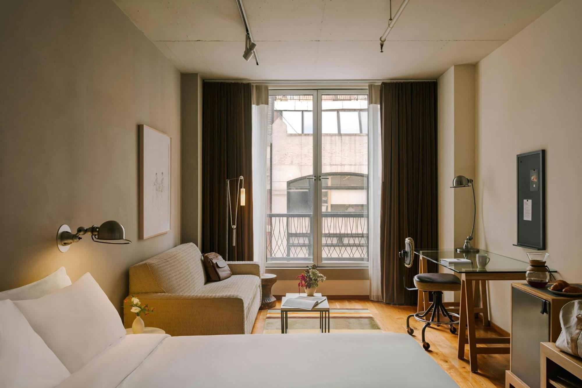 Chambers Hotel Central Park South, Sonder By Marriott Bonvoy New York Esterno foto